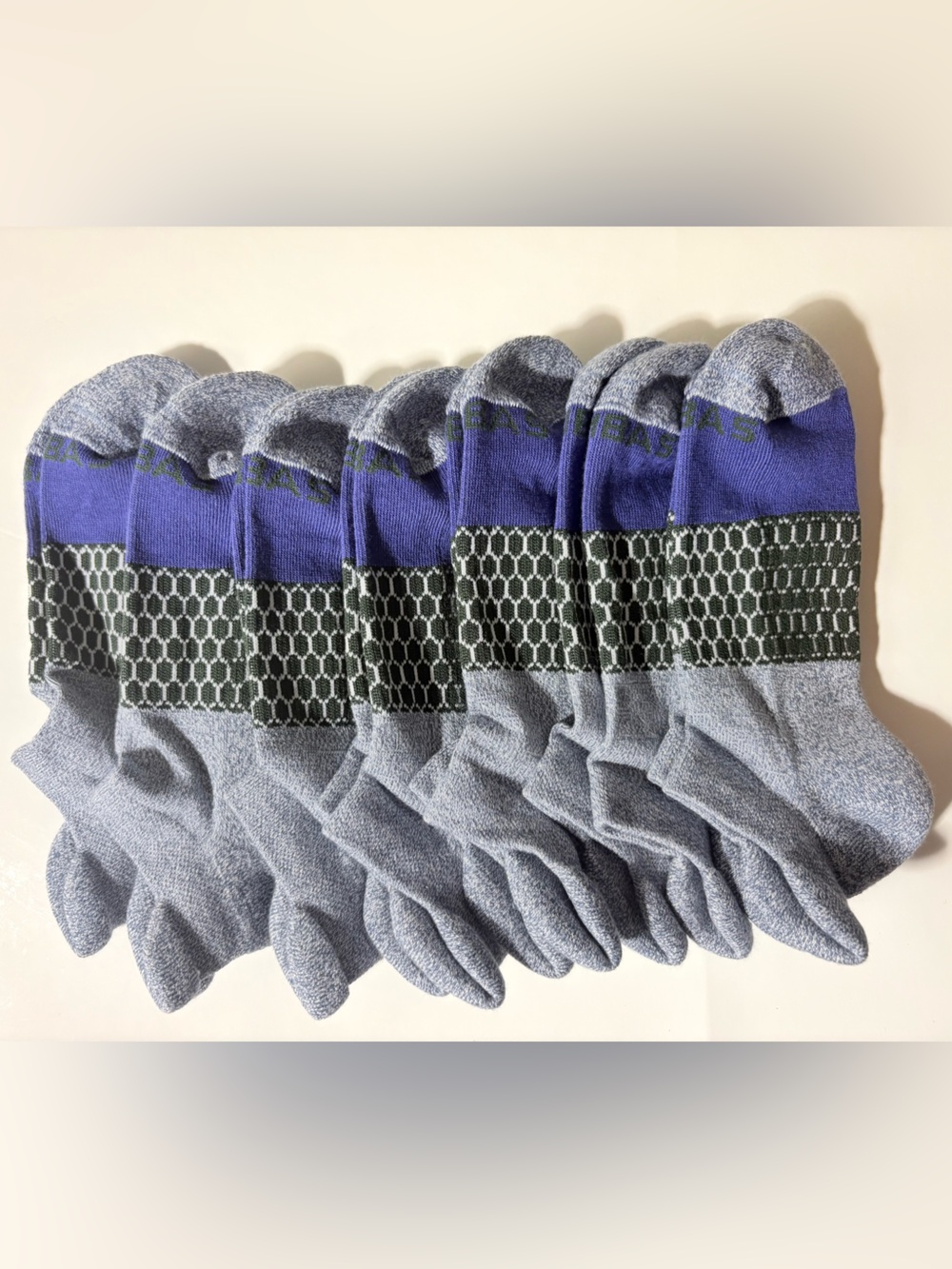 Bombas 7 Pack  Gray and Purple Cushioned Ankle Socks Size M